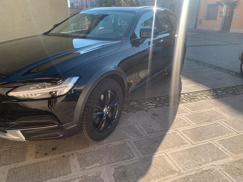 Usata Volvo V90 CC 2018 Nero Station wagon