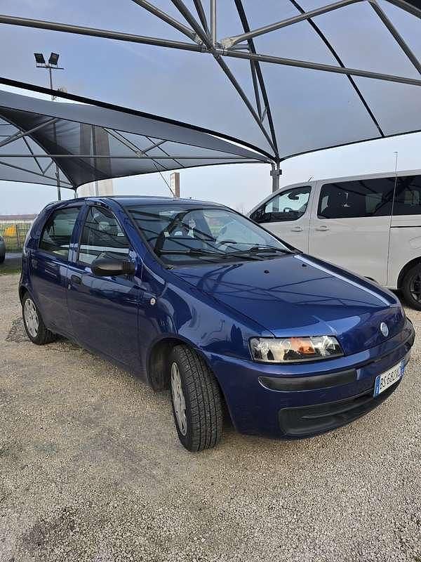 Usata Fiat Punto 60 CV (44 kW) 2001 Utilitaria