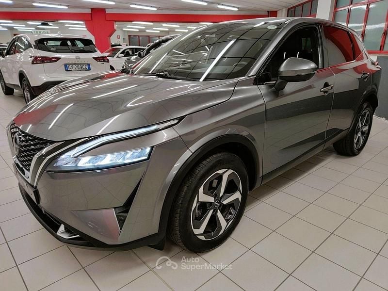 Usata Nissan Qashqai N-Connecta 140 CV (102 kW) 2024 Grigio SUV