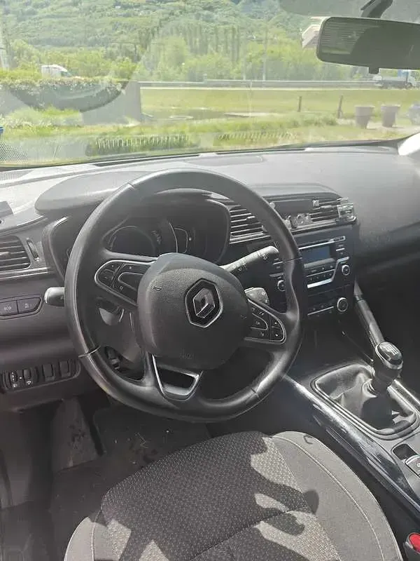 Usado Renault Kadjar Life 140 CV (102 kW) 2019 SUV