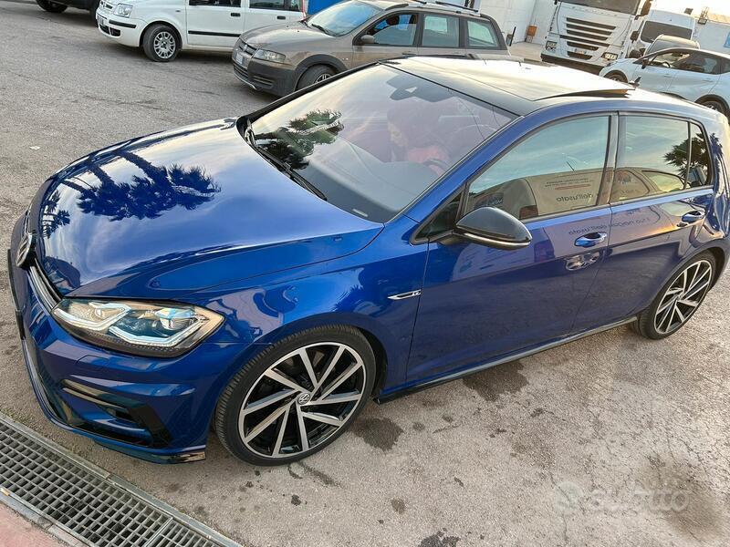 Usato 2017 VW Golf 2.0 Benzin 300 CV (28.000 €)