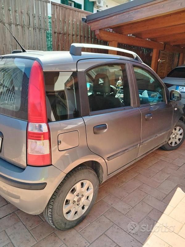 Usata Fiat Panda 69 CV (50 kW) 2011 Grigio Utilitaria