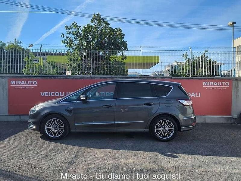Usata Ford S-MAX S 150 CV (110 kW) 2018 Grigio scuro Monovolume
