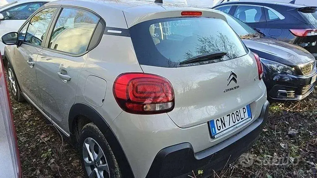 Usata Citroën C3 PureTech 83 CV (61 kW) 2023 Grigio Utilitaria