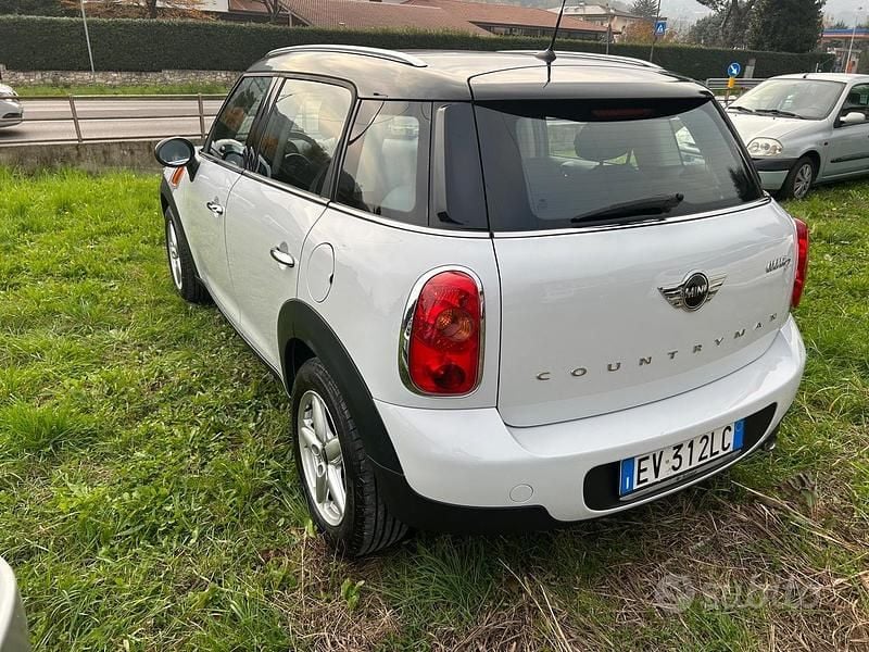 Bianco Usata 2014 Mini Cooper Countryman SUV | 7700 € (Super prezzo) - Immagine 1/4