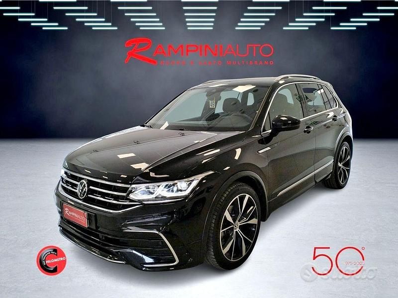 Usata VW Tiguan R-line 150 CV (110 kW) 2022 Nero SUV