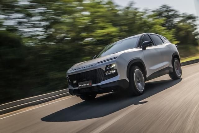 Nuova Sportequipe S6 GT 185 CV (136 kW) 2025 Bianco SUV