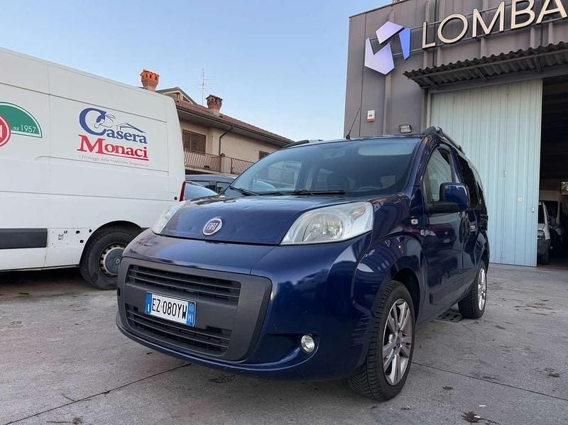 Blu/azzurro Usata 2015 Fiat Qubo Trekking Monovolume | 4700 € (Ottimo prezzo) - Immagine 1/4