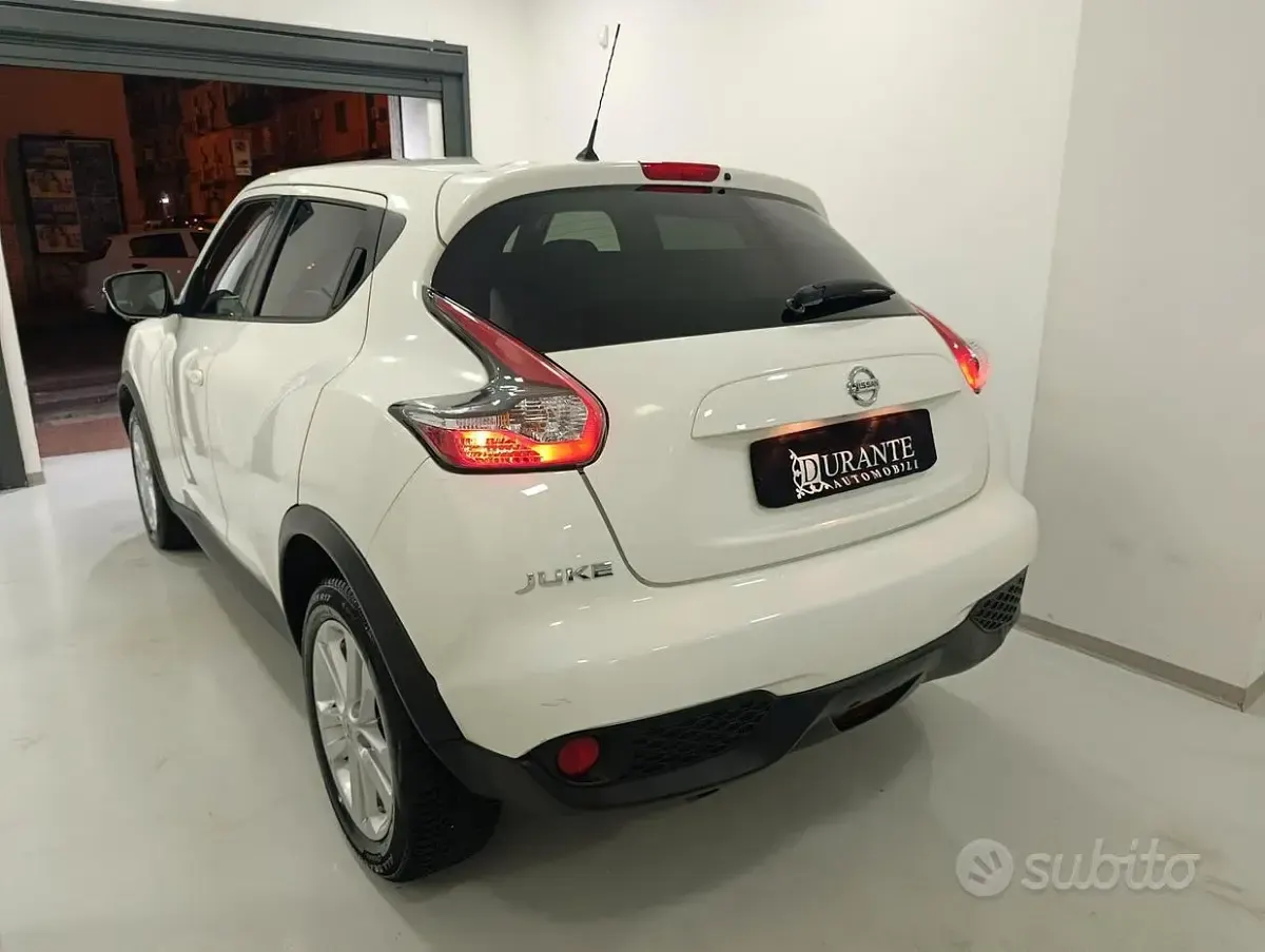 Usata Nissan Juke Acenta 110 CV (80 kW) 2017 Bianco SUV