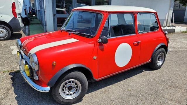 Usata Mini Cooper 54 CV (39 kW) 1970 Rosso / pastello Utilitaria