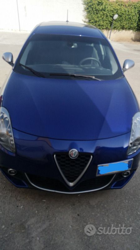 Usata Alfa Romeo Giulietta 120 CV (88 kW) 2019 Blu Utilitaria