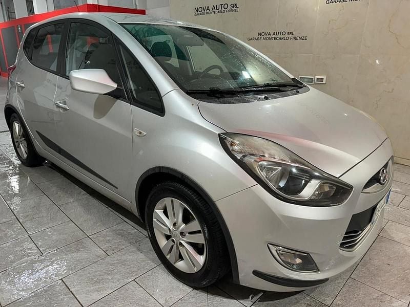 Usata Hyundai ix20 Style 90 CV (66 kW) 2011 Grigio Utilitaria