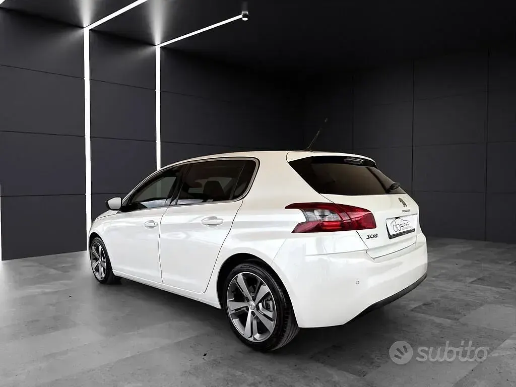 Usata Peugeot 308 Business-Line 131 CV (96 kW) 2018 Bianco Berlina