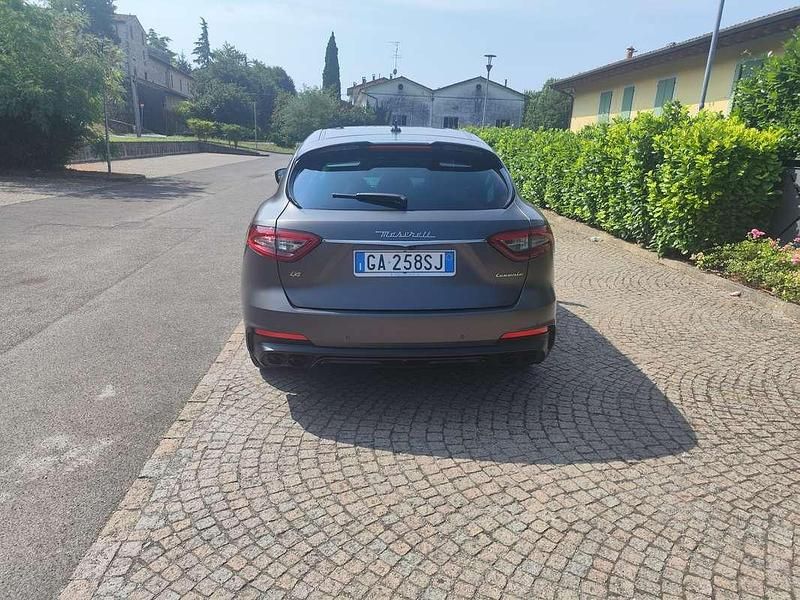 Begagnad Maserati Levante 250 HK (183 kW) 2020 SUV