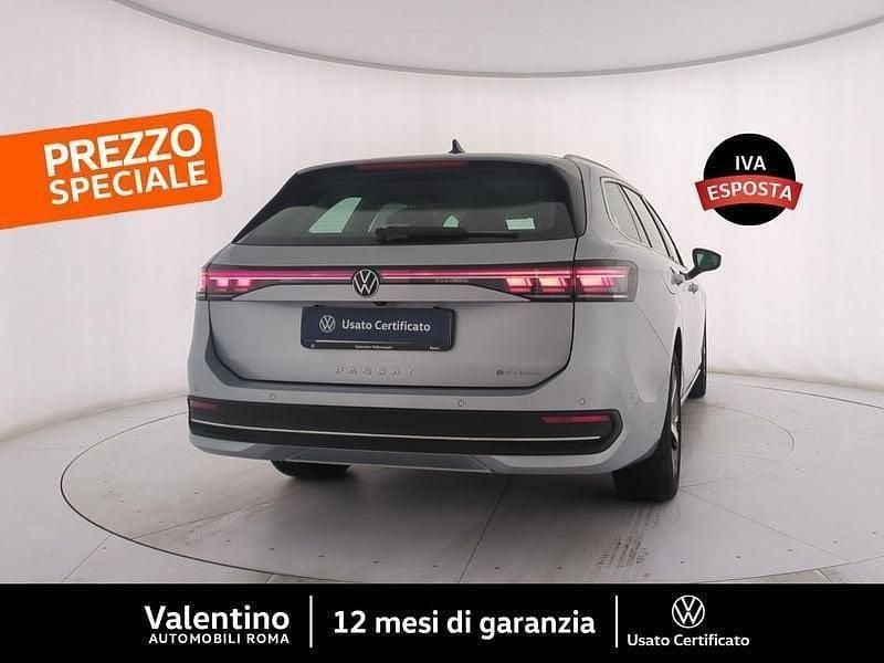 Usata VW Passat Business 204 CV (150 kW) 2024 Grigio Station wagon