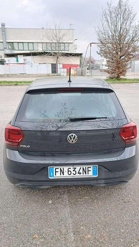 Usata VW Polo Comfortline 65 CV (47 kW) 2018 Grigio Utilitaria