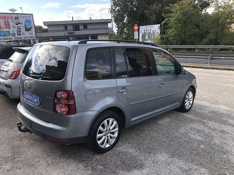 Usata VW Touran Trendline 109 CV (80 kW) 2008 Grigio Monovolume