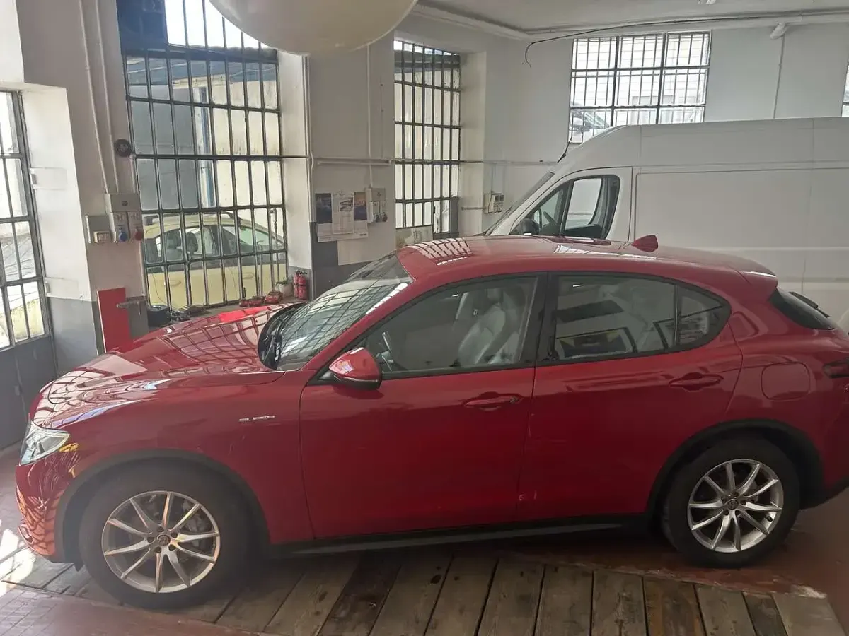Usata Alfa Romeo Stelvio Super 190 CV (139 kW) 2021 Other SUV