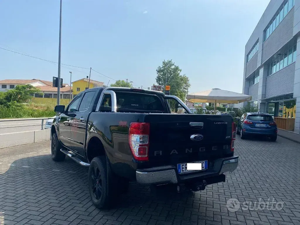 Usata Ford Ranger Limited 150 CV (110 kW) 2013 Nero Pick-up