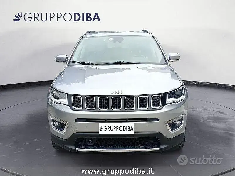 Usata Jeep Compass 170 CV (125 kW) 2018 Grigio SUV