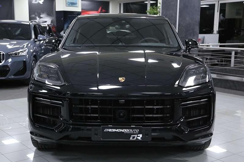 Usata Porsche Cayenne Turbo 600 CV (441 kW) 2024 Nero SUV