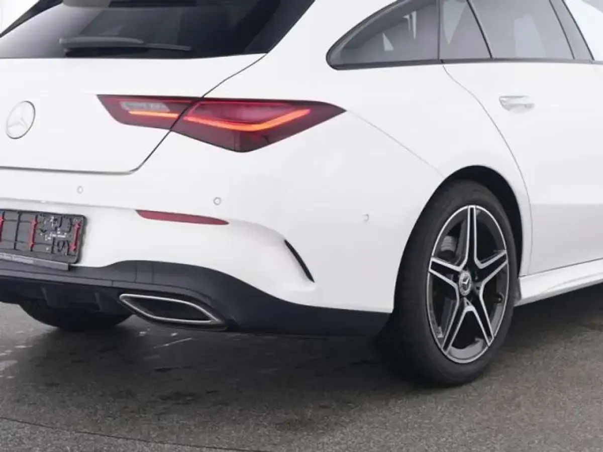 Usata Mercedes CLA200 Shooting Brake Premium 163 CV (119 kW) 2025 Bianco Station wagon