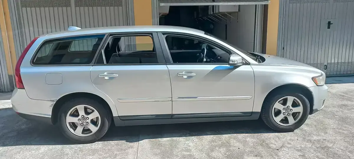 Usata Volvo V50 2008 Grigio Station wagon