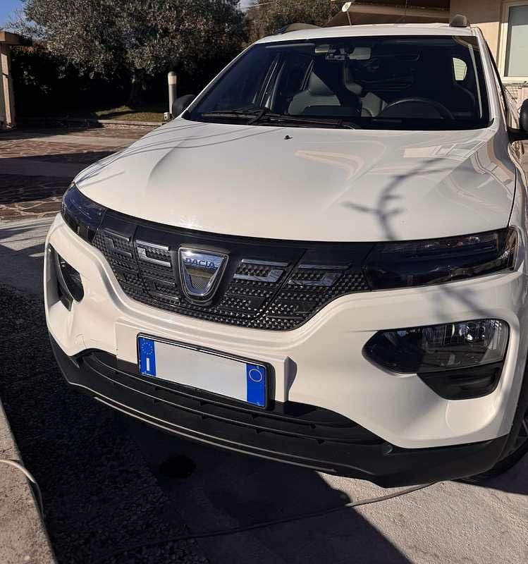 Usata Dacia Spring Comfort Plus 33 kW (45 CV) 2021 Utilitaria