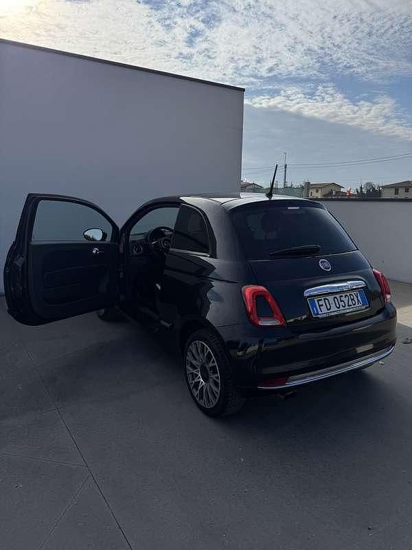 Usata Fiat 500 Lounge 105 CV (77 kW) 2016 Nero Utilitaria