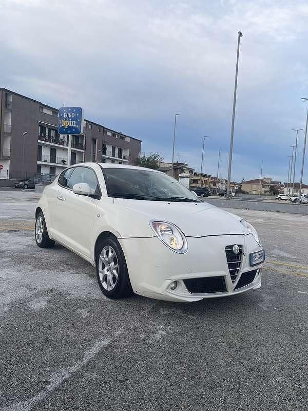 Usata Alfa Romeo MiTo Distinctive 120 CV (88 kW) 2008 Utilitaria