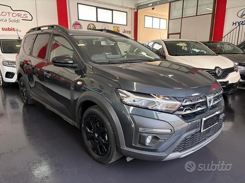 Usata Dacia Jogger Extreme 100 CV (73 kW) 2022 Grigio Monovolume