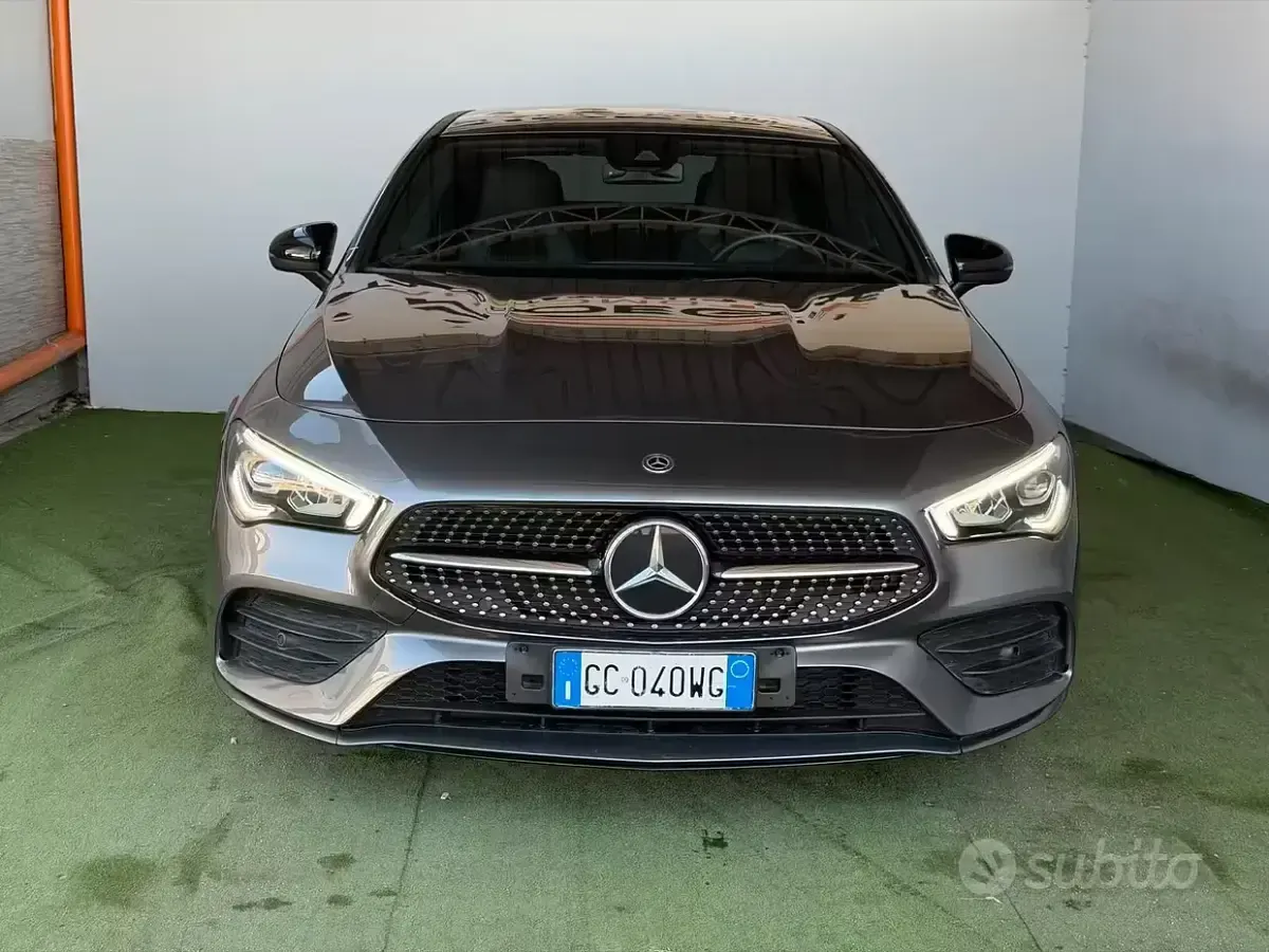 Usata Mercedes CLA180 Premium 116 CV (85 kW) 2021 Grigio Coupé