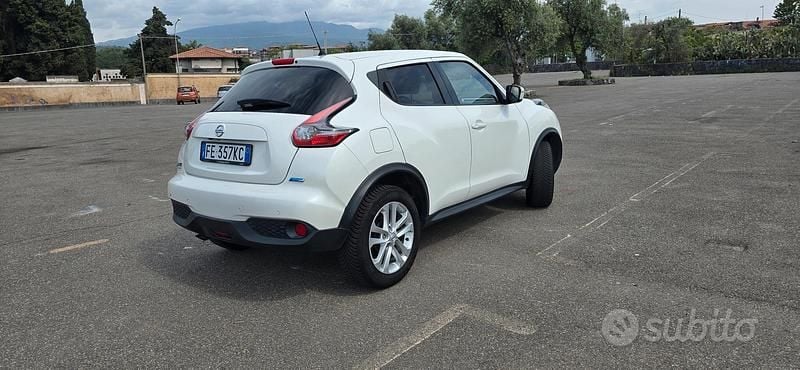 Usata Nissan Juke 114 CV (83 kW) 2016 Bianco SUV