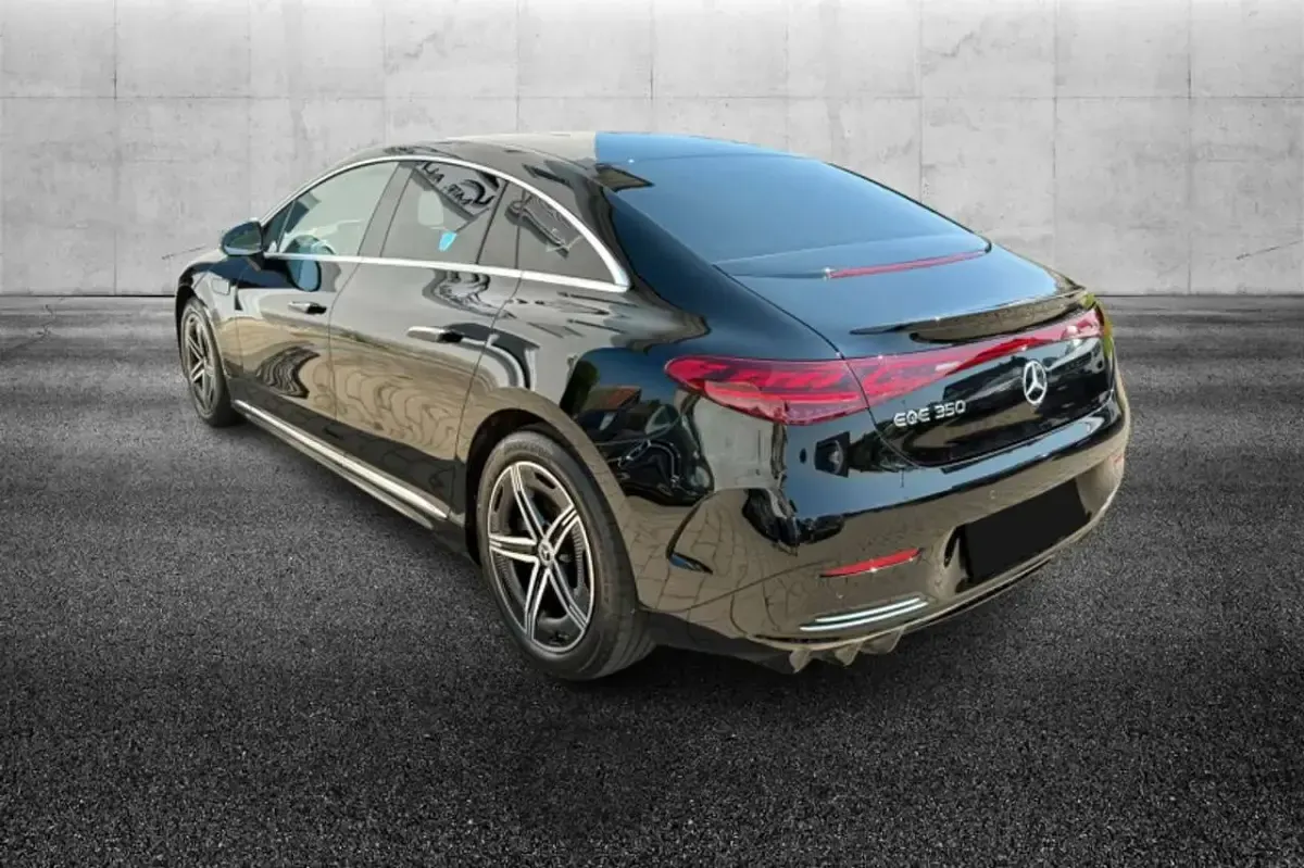 Usata Mercedes EQE350 Premium 108 kW (148 CV) 2023 Nero Coupé