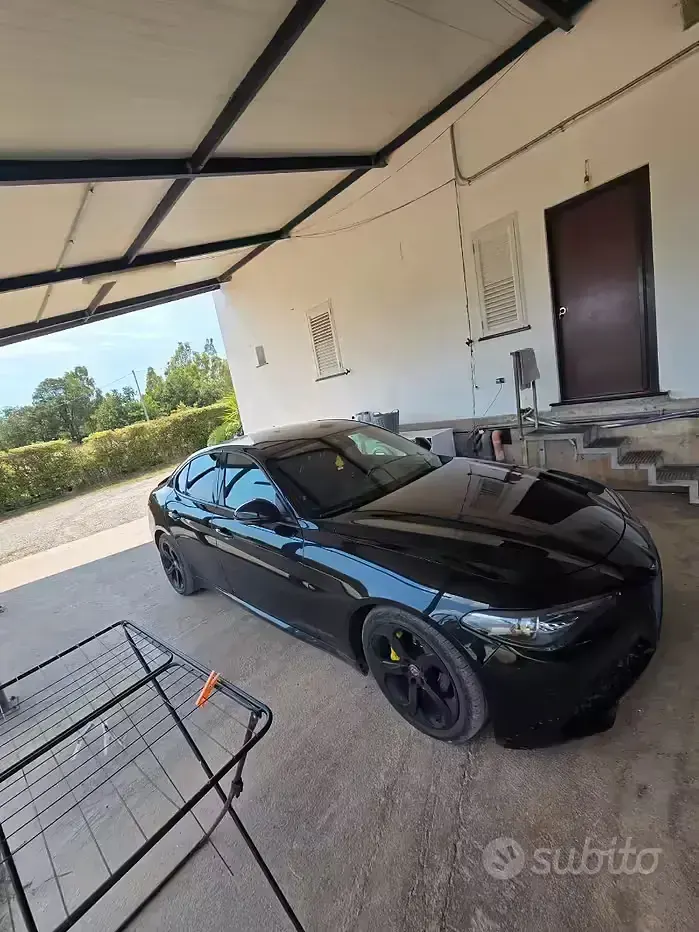 Usata Alfa Romeo Giulia 180 CV (132 kW) 2017 Berlina