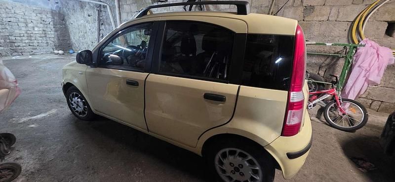 Usata Fiat Panda Active 69 CV (50 kW) 2011 Utilitaria