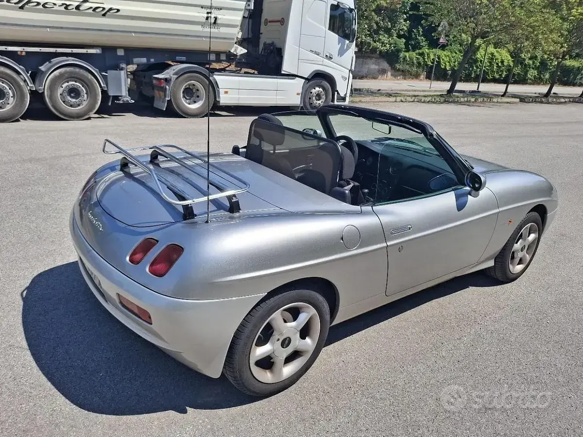 Usata Fiat Barchetta 131 CV (96 kW) 1997 Grigio Cabrio