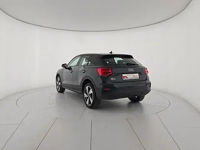 Usata Audi Q2 Admired 110 CV (80 kW) 2022 Grigio SUV
