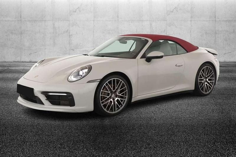 Usata Porsche 911 Carrera Cabriolet 385 CV (283 kW) 2023 Grigio Cabrio