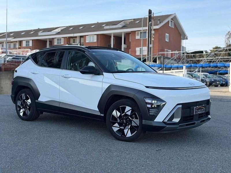 Usata Hyundai Kona 141 CV (103 kW) 2024 Bianco SUV