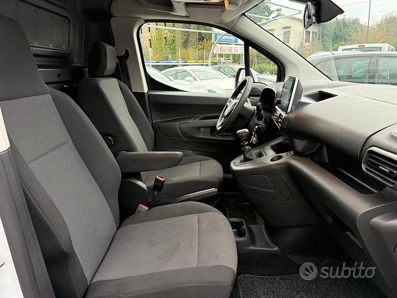 Usata Opel Combo S 102 CV (75 kW) 2023 Bianco Berlina