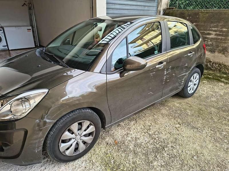 Marrone Usata 2012 Citroën C3 Exclusive Tre volumi | 3500 € (Super prezzo) - Immagine 1/4