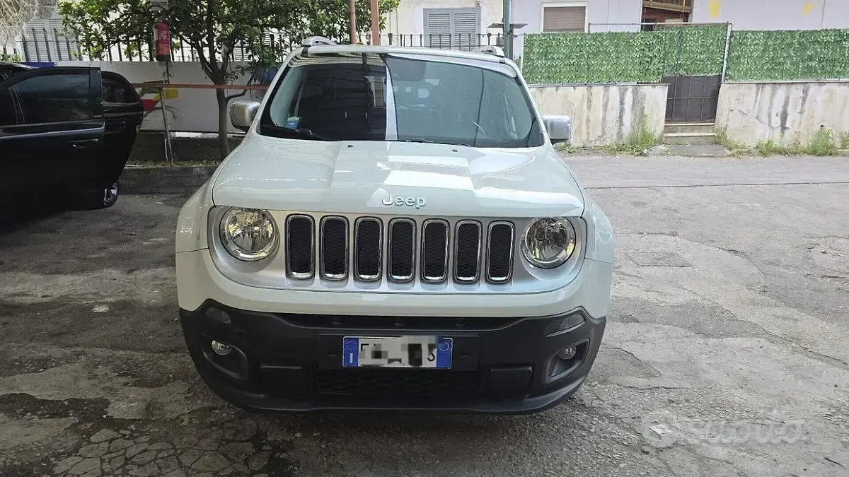 Usata Jeep Renegade Limited 120 CV (88 kW) 2016 Bianco SUV