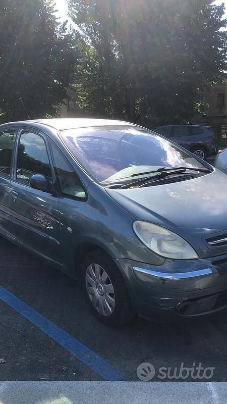 Grigio Usata 2005 Citroën C2 Due volumi | 2000 € - Immagine 1/4