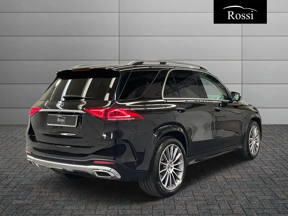 Gebraucht Mercedes GLE300 Premium 272 PS (200 kW) 2022