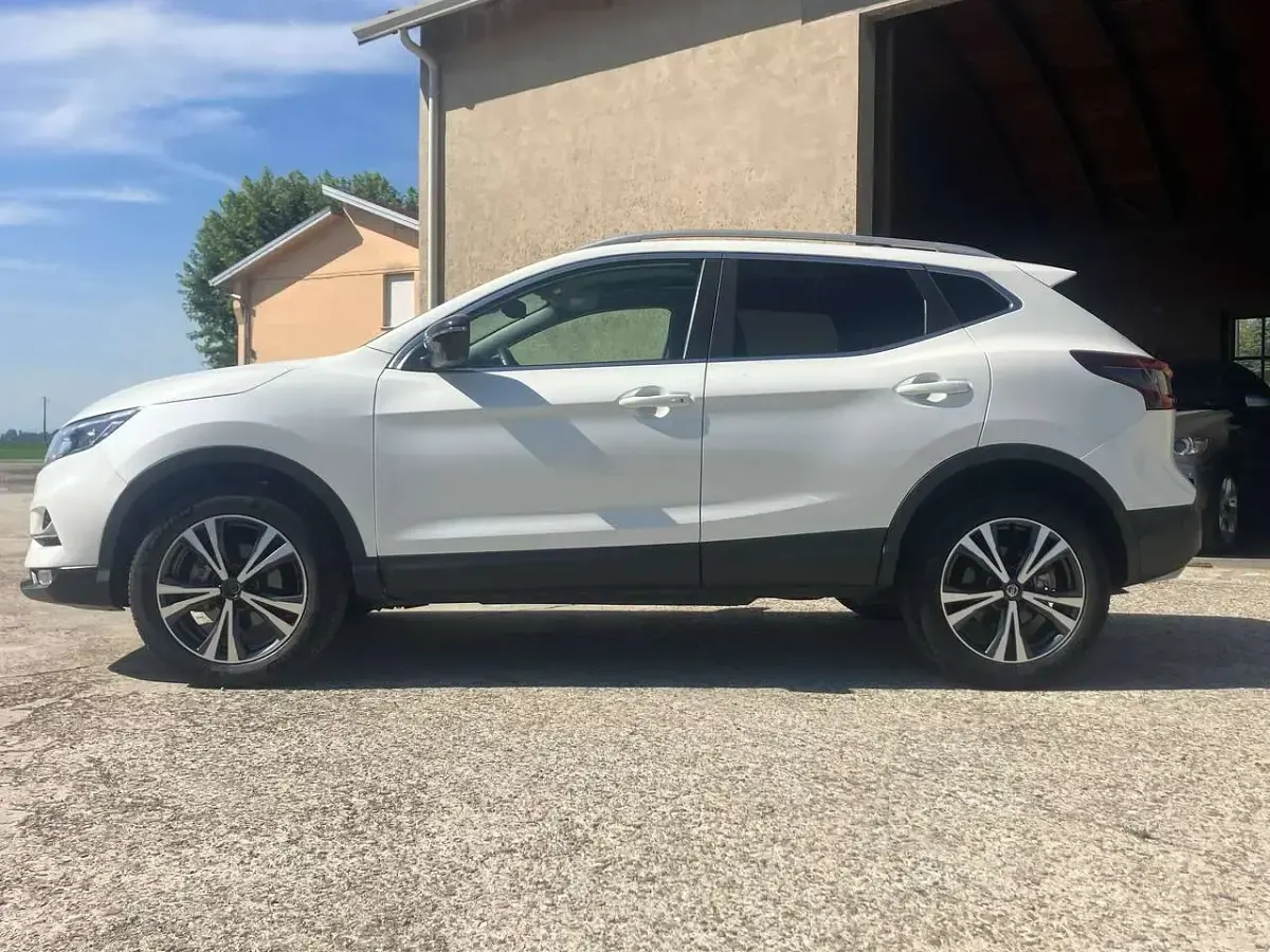 Usata Nissan Qashqai 116 CV (85 kW) 2020 Bianco SUV