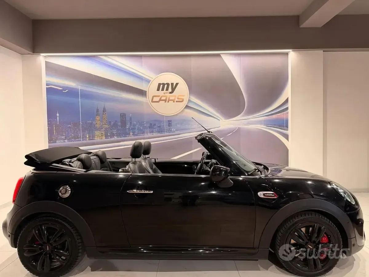 Usata Mini John Cooper Works Cabriolet 231 CV (169 kW) 2020 Nero Cabrio
