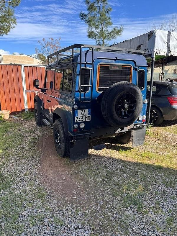 Usata Land Rover Defender 2002 Blu SUV
