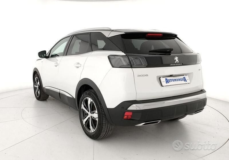 Usata Peugeot 3008 GT 131 CV (96 kW) 2021 Bianco SUV