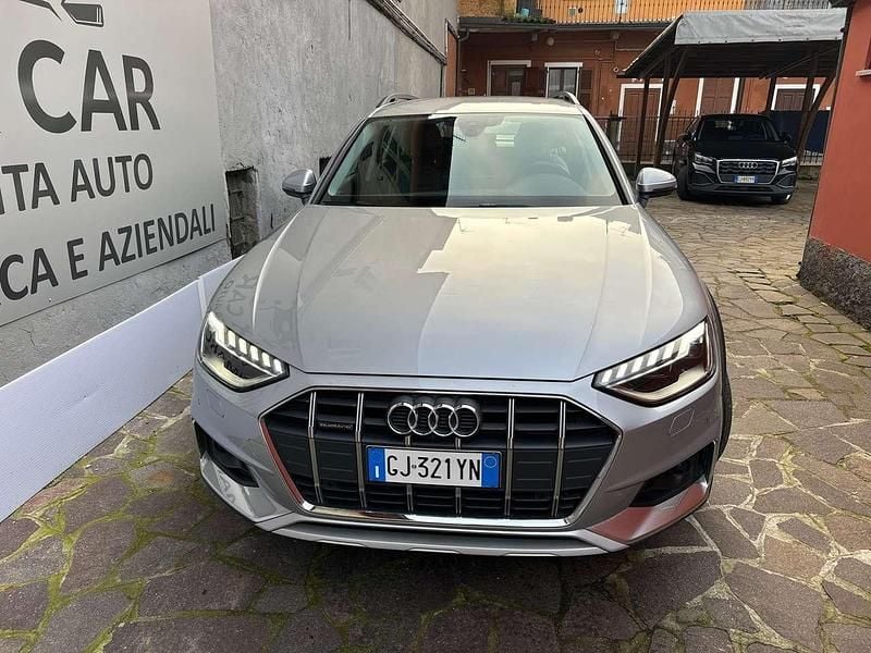 Usata Audi A4 Allroad Business 204 CV (150 kW) 2022 Argento Station wagon